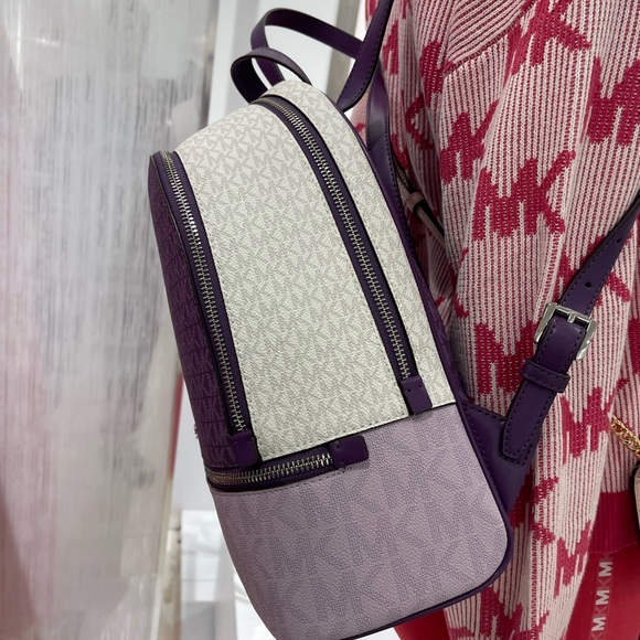 MICHAEL KORS Rhea Medium Zip Color-Block Signature Logo Backpack
Dark Purple NWT - Picture 4 of 16